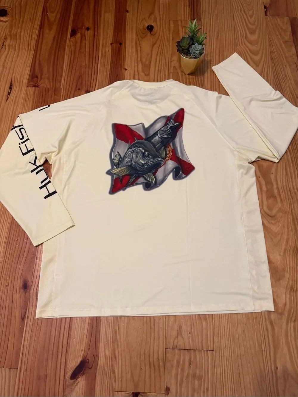 Huk Fishing Shirt Men's 2XL Pursuit Gettin' Fat LS Shirt Redfish Flag NWOT